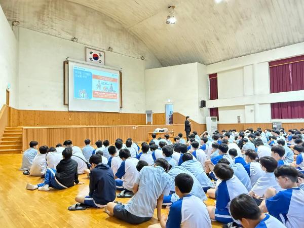 2026.전교생 대상 자율활동(마약류 예방 및 의약품 안전 사용 교육) 7월 6일